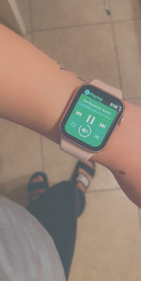 Iwatch 5 series for Sale in Phoenix, AZ - OfferUp