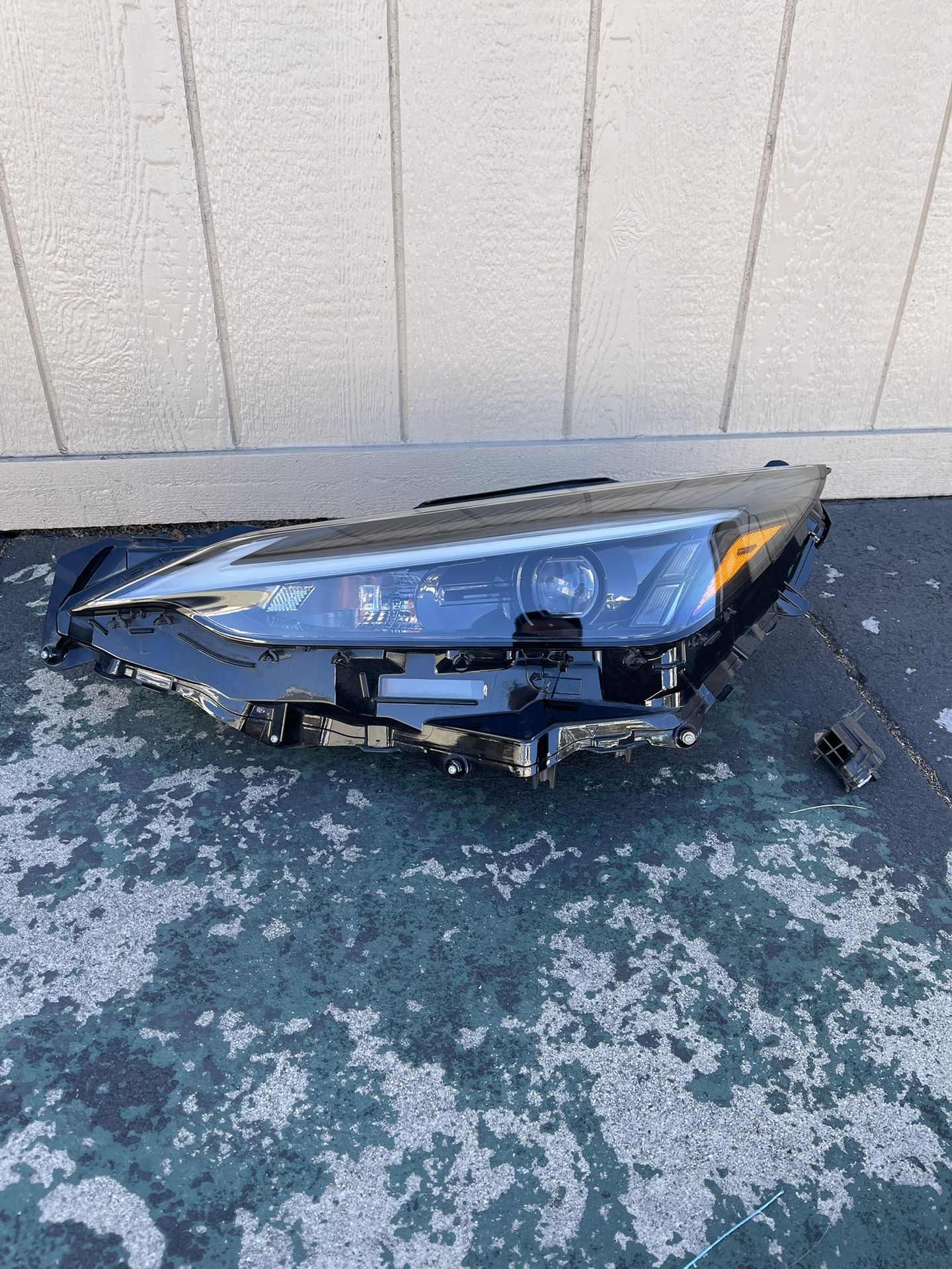 2024 Lexus NX  headlight 