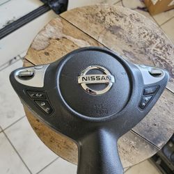 Nissan Airbag 
