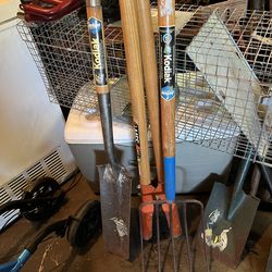 Pitch fork,axes, post Digger mattock pick tree saw deep drain spade 70” steel bar $25 each