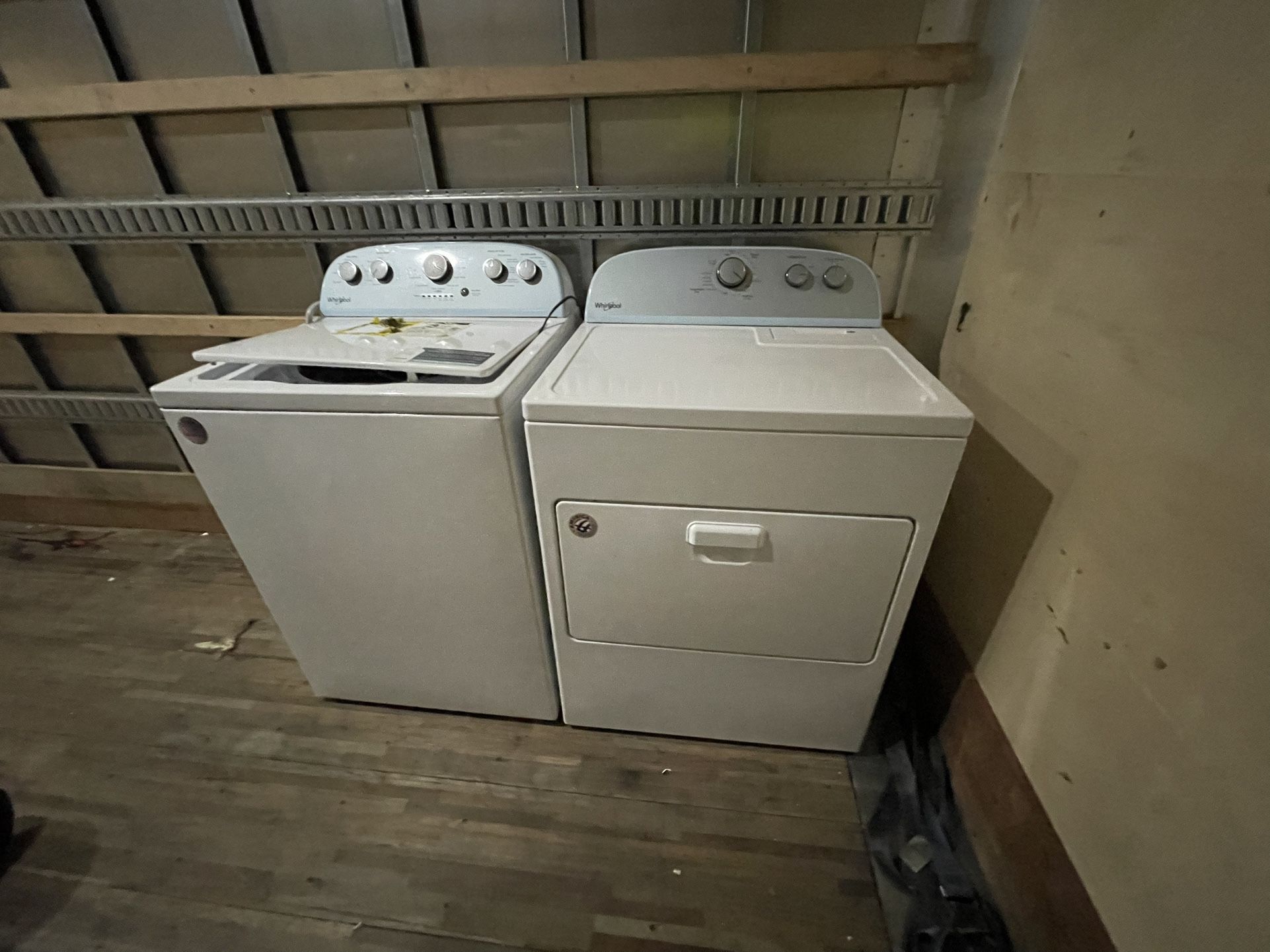 Whirlpool Washer And Dryer