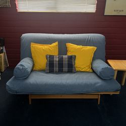 Retro Denim Futon 