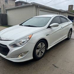2013 Hyundai Sonata Hybrid