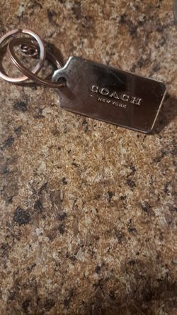 ✨️✨️Metal✨️  COACH ✨️Keychain ✨️✨️ONLY $13