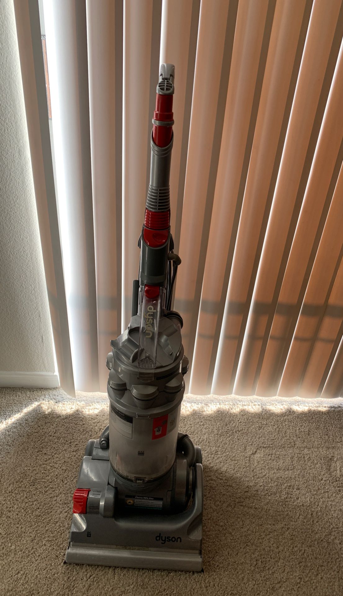 $300+ Dyson Vacuum— Moving and need gone this morning!