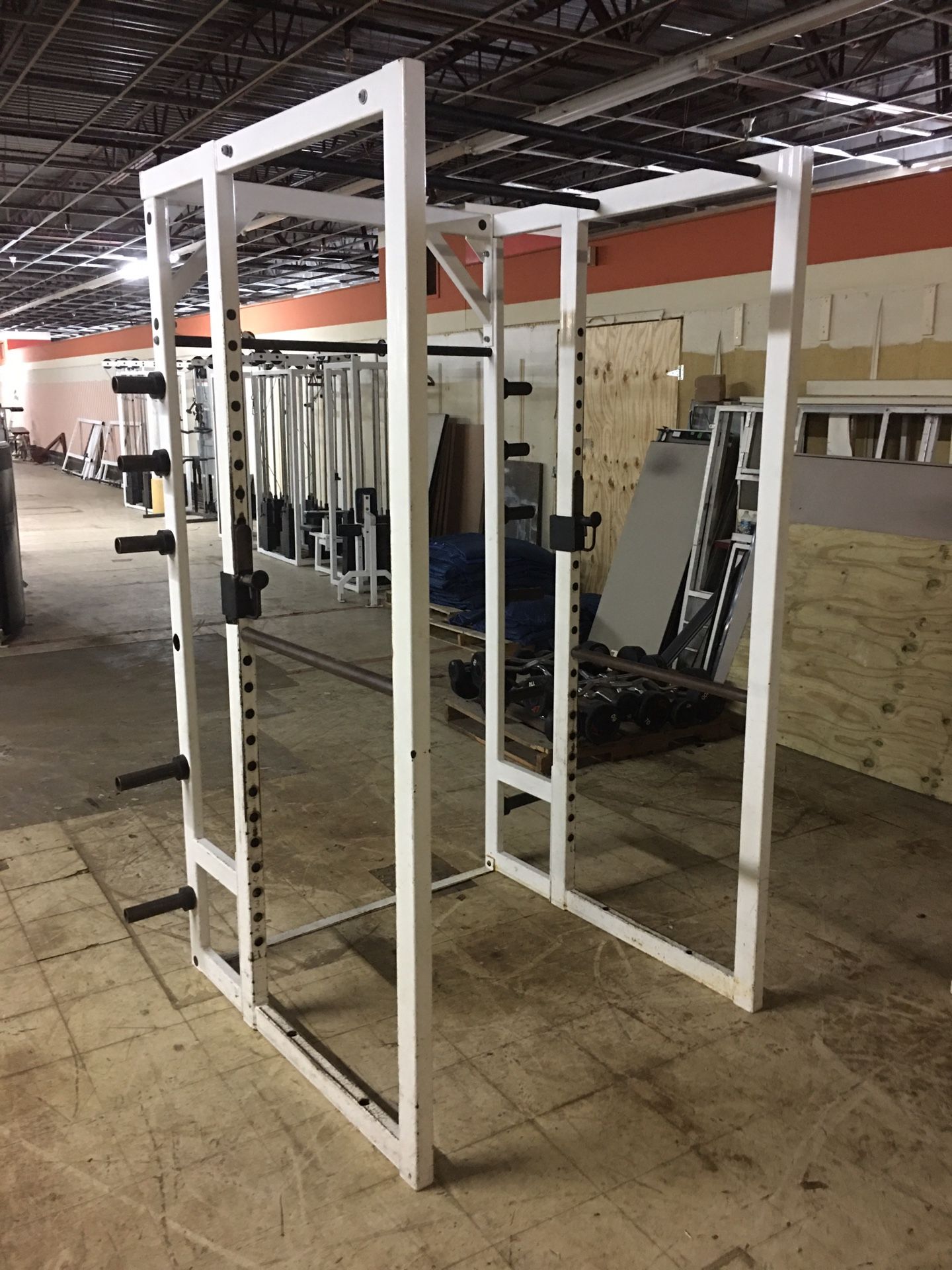 Cybex Commercial Squat Rack