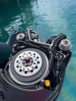 2011 Yamaha F350 motor with 30inch shaft