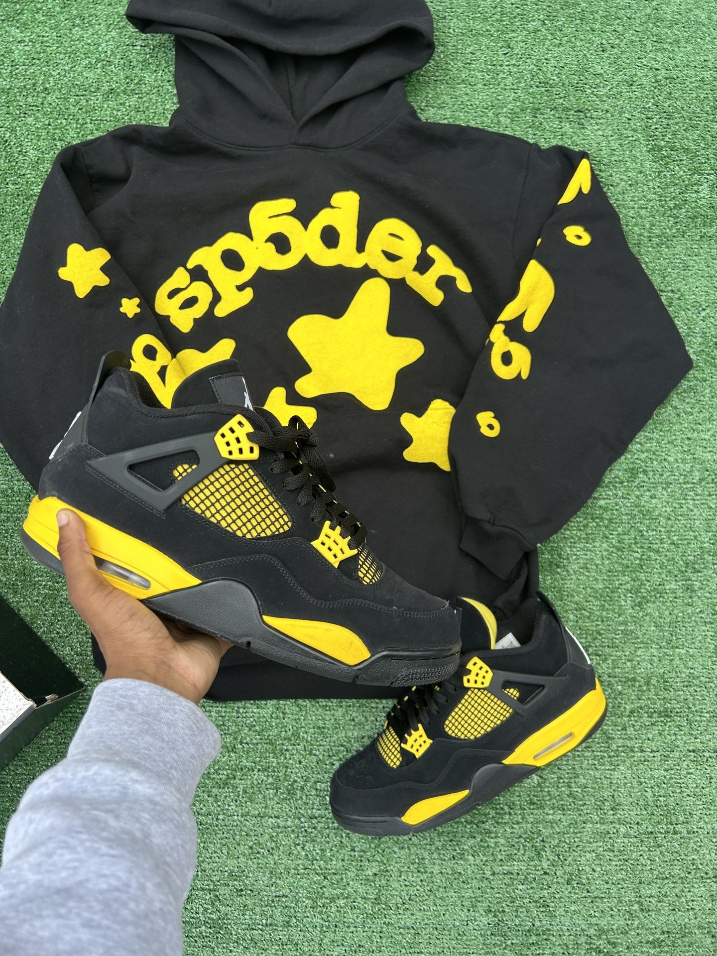 Spider Hoodie & Thunder 4s 