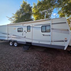 2007 Terry by Fleetwood 3102BDS Camper Trailer