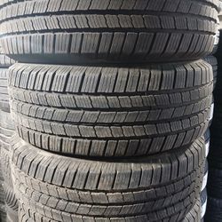 255/50/20 Michelin Set Of 4 Good Tread $350 Installation Available $10 Each 