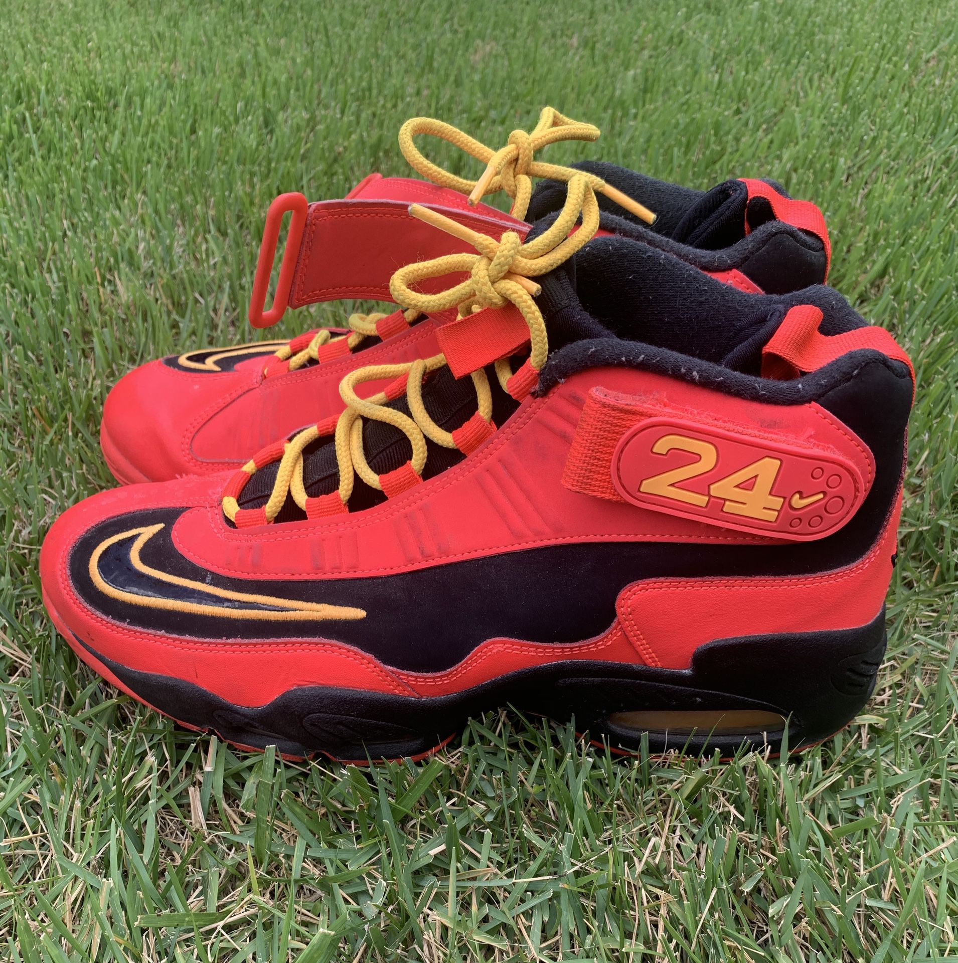 Nike Air Griffey Max 1 Crimson Atomic Mango Rare Colorway Men’s Sneakers Shoes Size 10