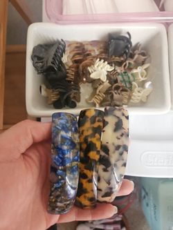 Hair clips