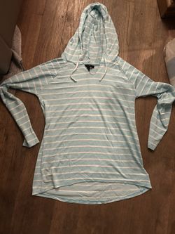 Hooded Long Sleeve 