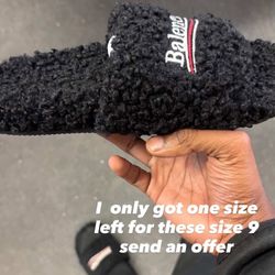 Balenciaga Slides 