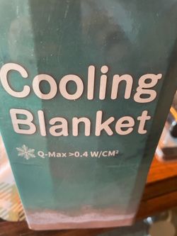 Degrees of Comfort Cooling Blanket