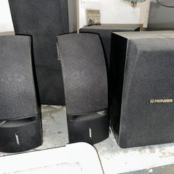 Two Bose Speakers And 3 Pioneer Speakers 