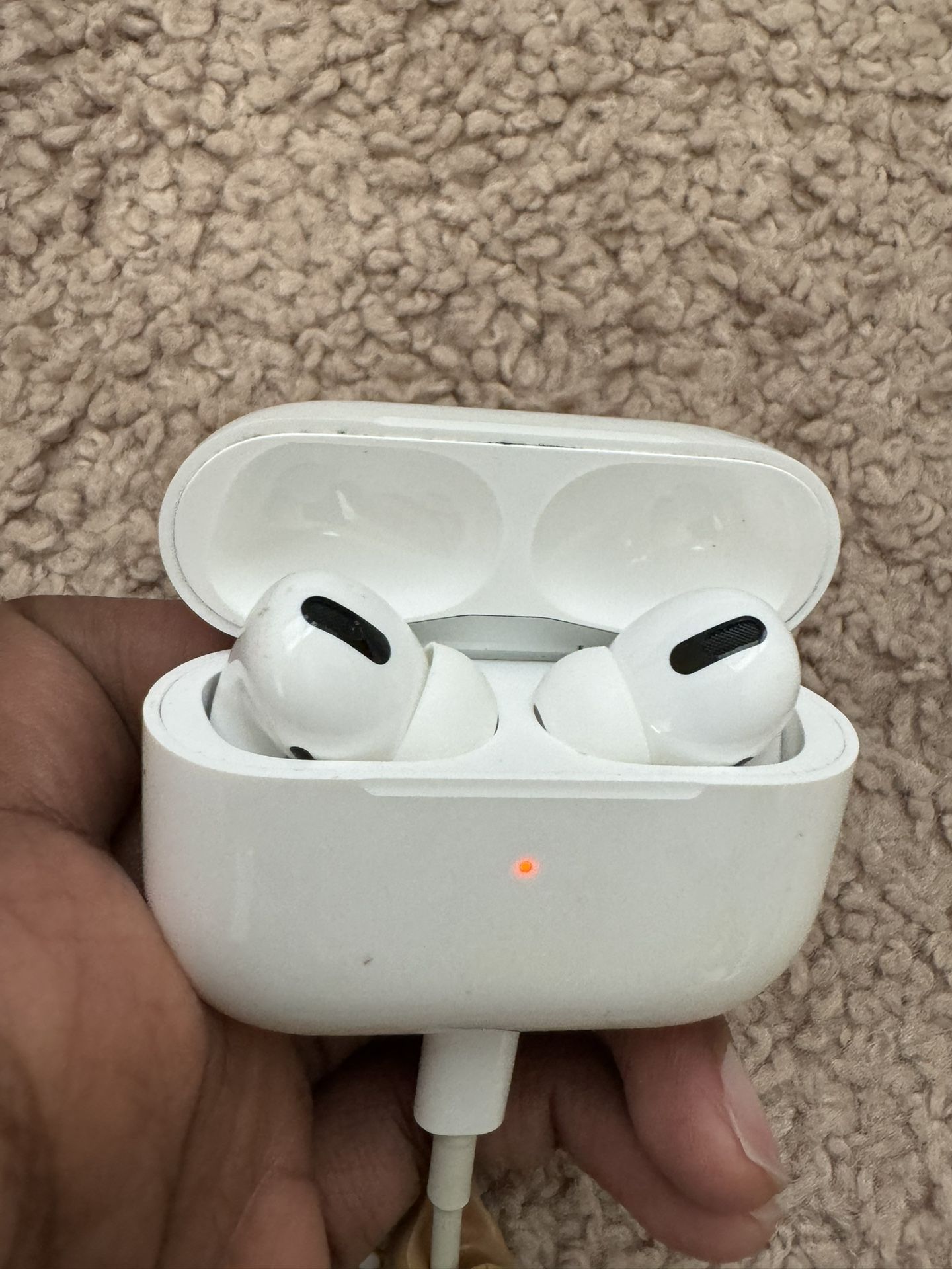 Apple Airpods Pro -  Costco 