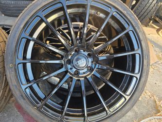 AUDI A4: 19" New Glossy Black Wheels With TOYO Tires