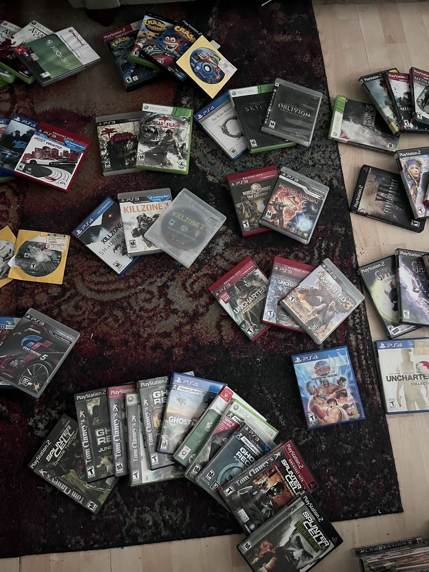 Massive Playstation And Xbox 360 Game