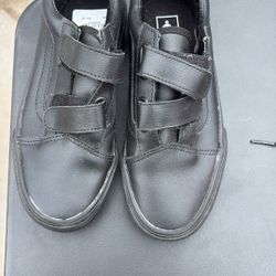 size 3 vans black
