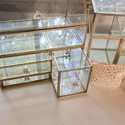 Luxury Makeup Storage Set With Mirror