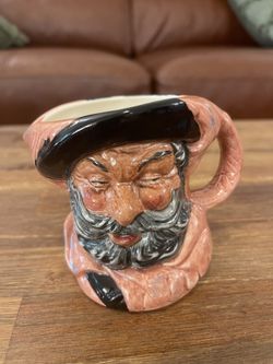 Vintage Royal Doulton Toby Jug Sir John Falstaff 3"