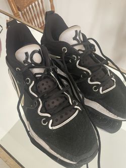 Everything Must Go! Nike KD 8 Basketball Shoes – Men’s 11 🔥