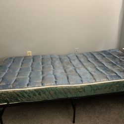 Twin Bed 