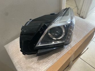 2014-2019 Cadillac cts left headlight