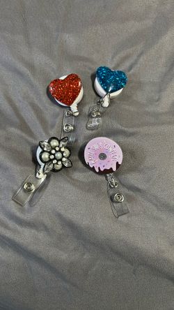 Nurses BADGE w/retractable Name Tag 