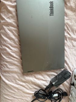 Lenovo IdeaPad 3 15" Ryzen 5 5000 Series 2022