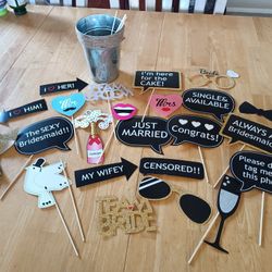 Bridal shower accessories paper parasol, lace fan, flower hair vine, shower quiz game, photo booth props, Bride sash, makeup bag & clutch purse

$20 f