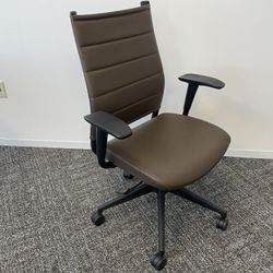 SitOnIt Wit High Back Brown Chair