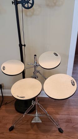 DW Smart Practice drum pads