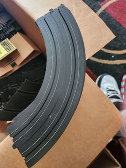 Life- Like Slot Car Track, 8 Curved Pcs.