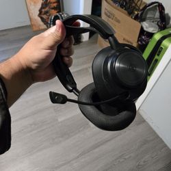 Arctis Nova Pro Wireless 