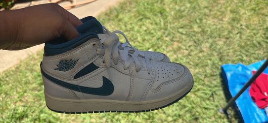 Boy shoes