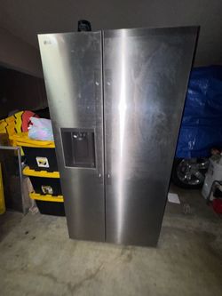 LG Stainless Steel Side-by-Side Refrigerator