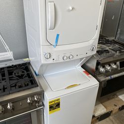  GE 24” Washer And Electric Dryer Stackable 