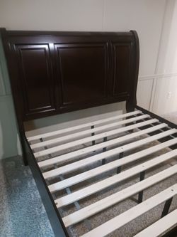 Queen size sleigh bed w/ mattress and box-spring included