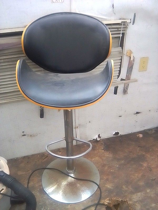 Bar Chair