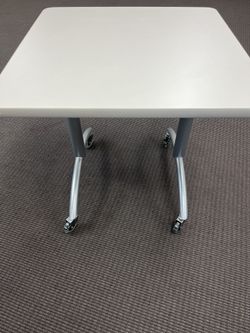Workpro Table With Wheels