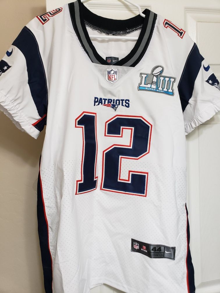 Nike Men New England Patriots Tom Brady Jersey