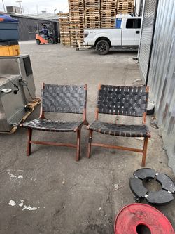 Barstools/Lawn Chairs