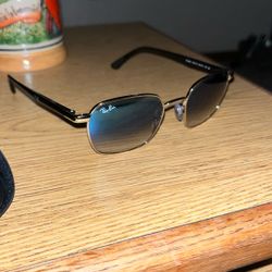 RayBan 