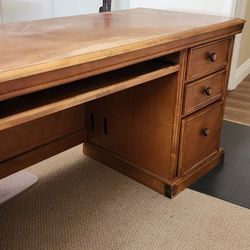 Free Wood Desk