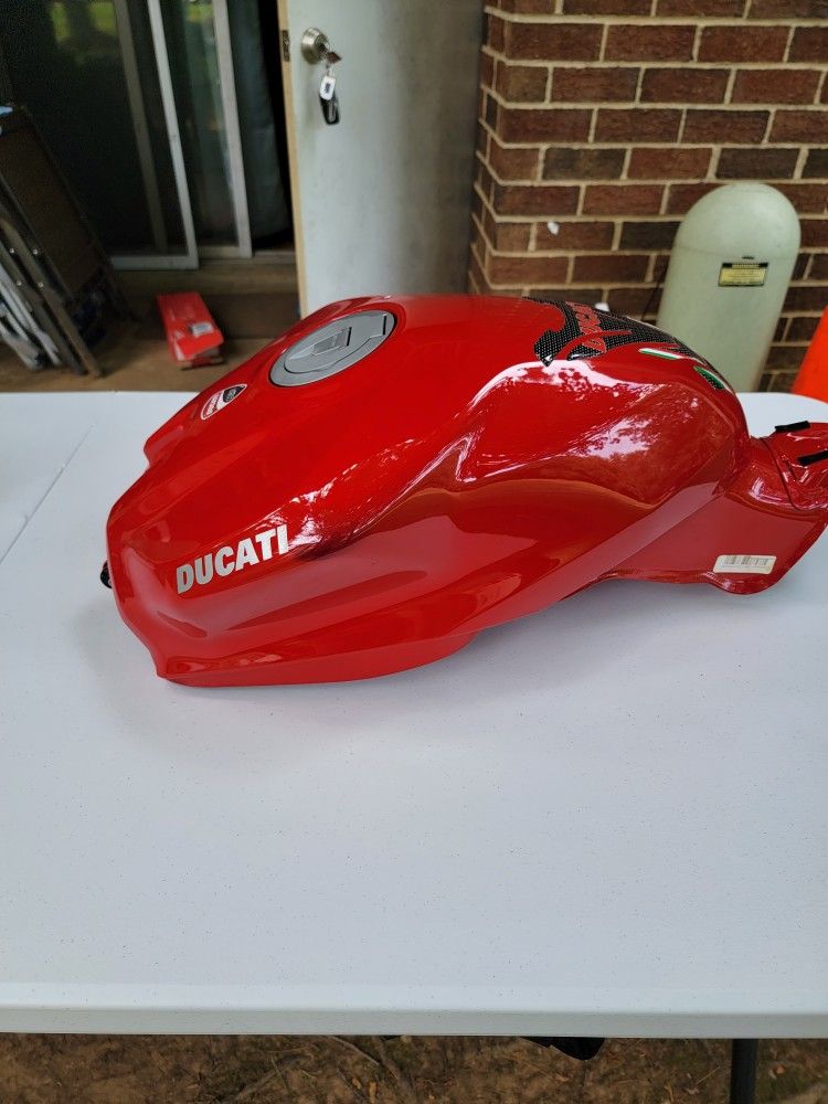 Ducati Panigale (contact info removed) fuel gas tank