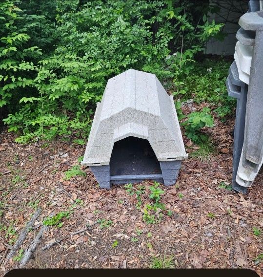 Prices Firm Small Pet House