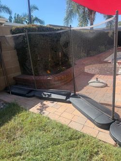 Pool safety fence