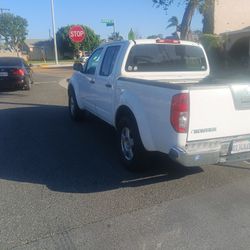 2007 Nissan Pickup